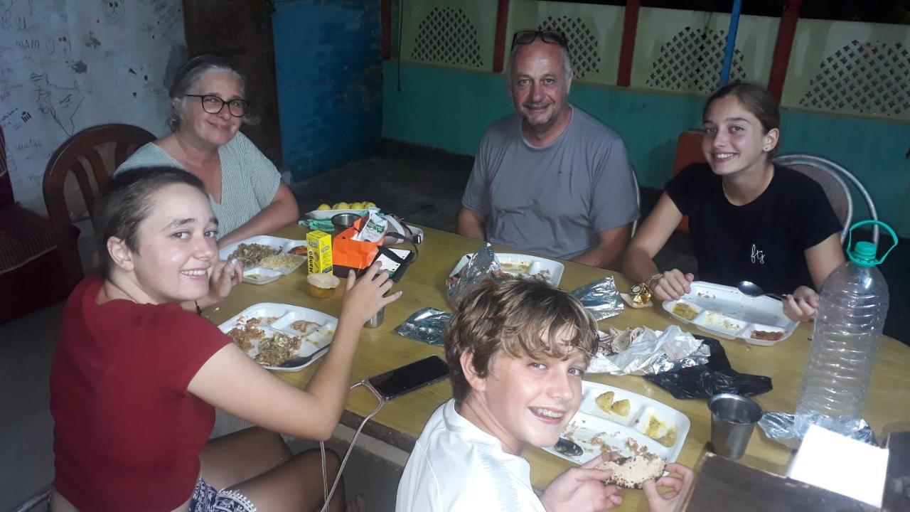 Superinn Home Stay& Guest House Agra  Eksteriør bilde